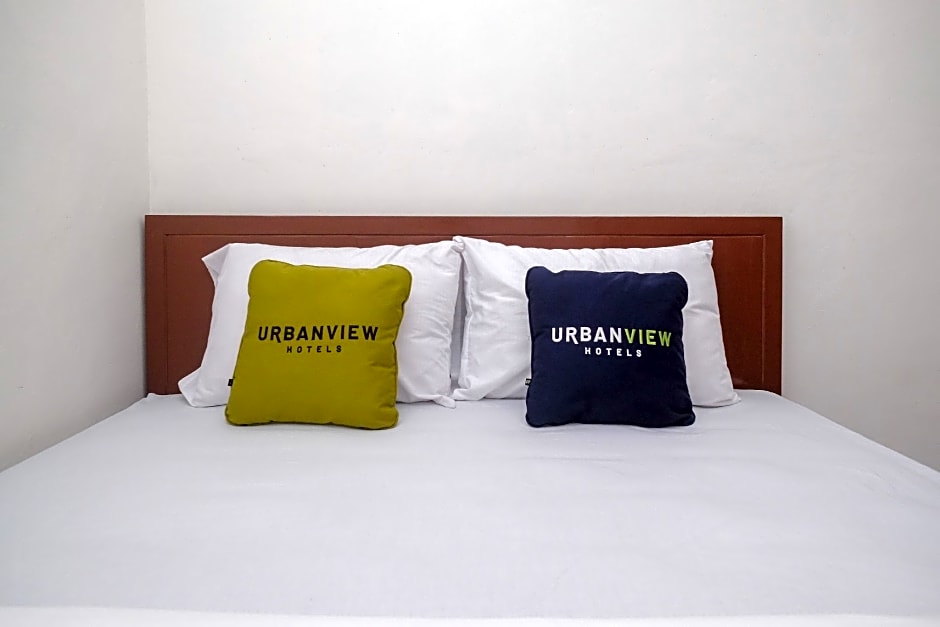 Urbanview Syariah Zidney 3 Salatiga by RedDoorz