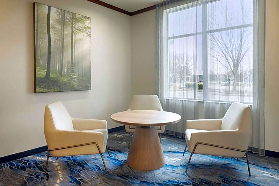 Fairfield Inn & Suites by Marriott Columbus Polaris