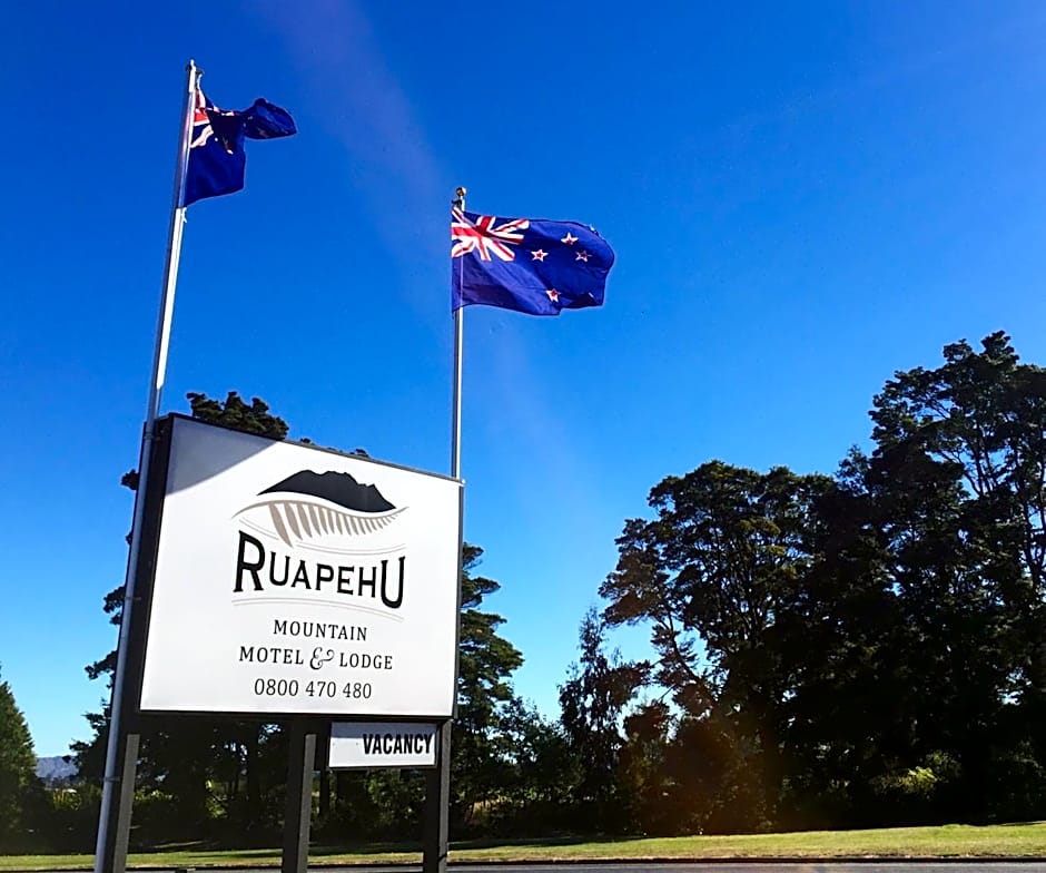 Ruapehu Mountain Motel & Lodge