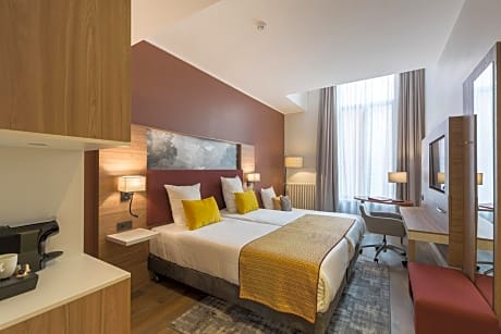 Comfort Triple Room