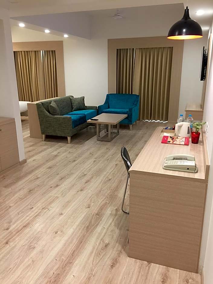 Red Fox by Lemon Tree Hotels, Sector 60, Gurugram