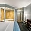 La Quinta Inn & Suites by Wyndham Dublin