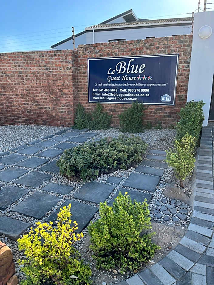 Le Blue Guesthouse
