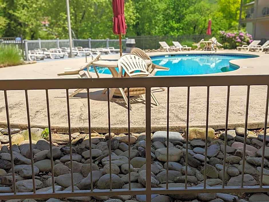 Quality Inn Cherokee