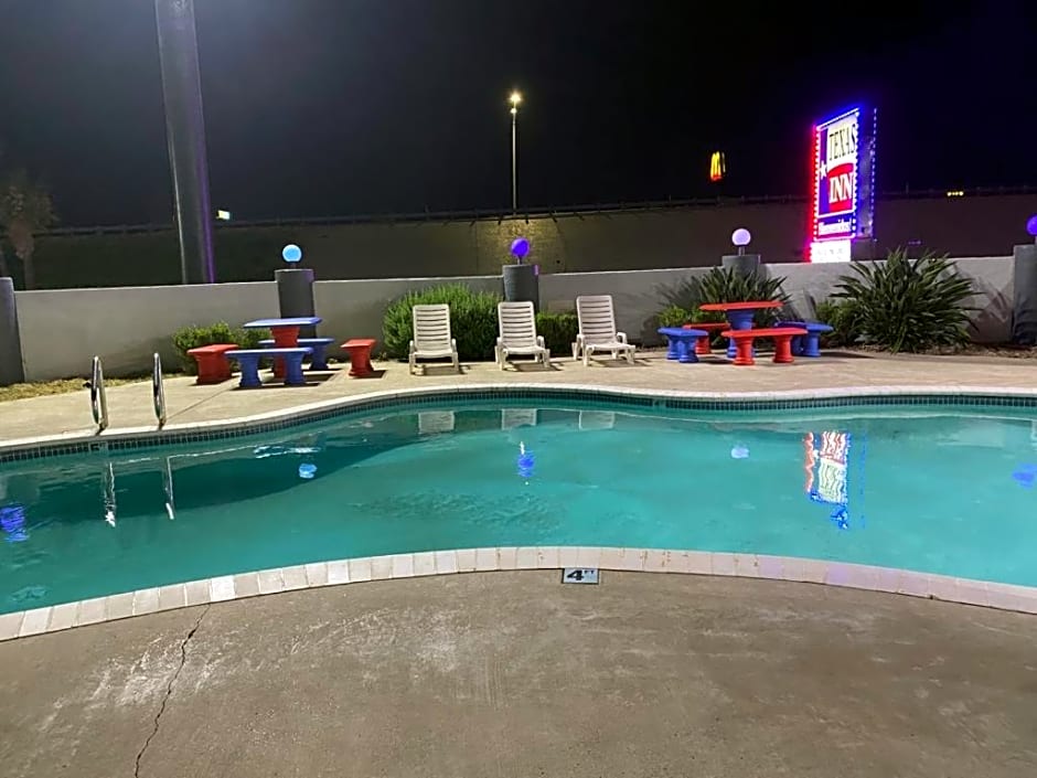 Texas Inn and Suites Raymondville