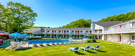 Rhumb Line Resort