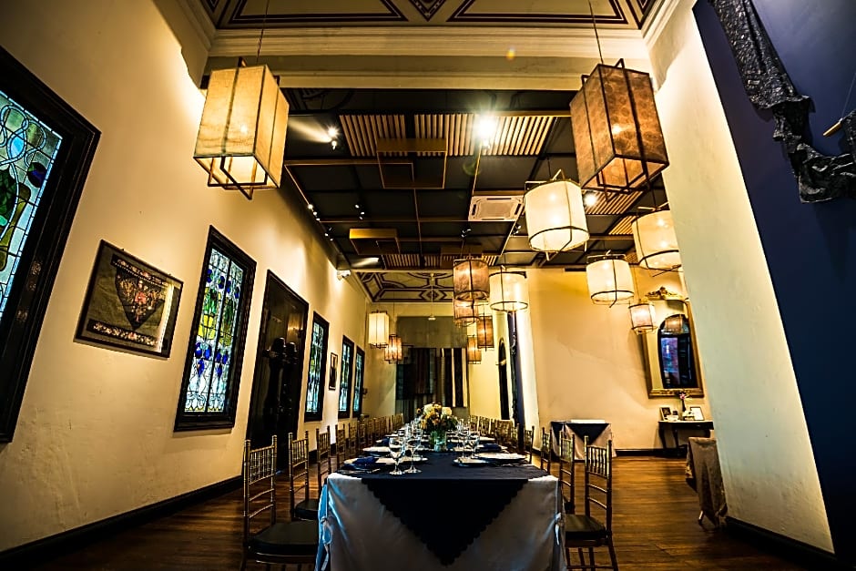 Cheong Fatt Tze - The Blue Mansion