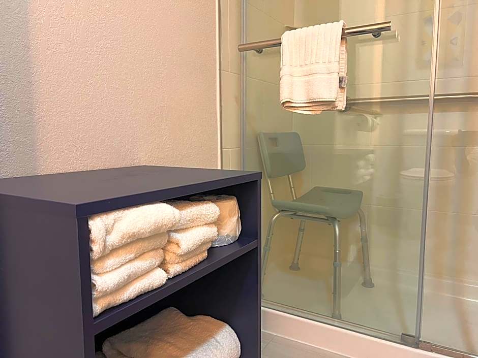 Comfort Suites Airport Louisville