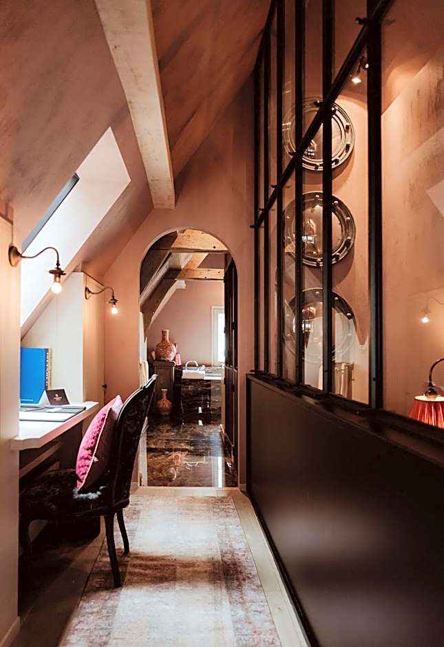 Cobergher Hotel