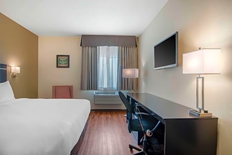 1 King Bed, No Smoking, Accessible Room