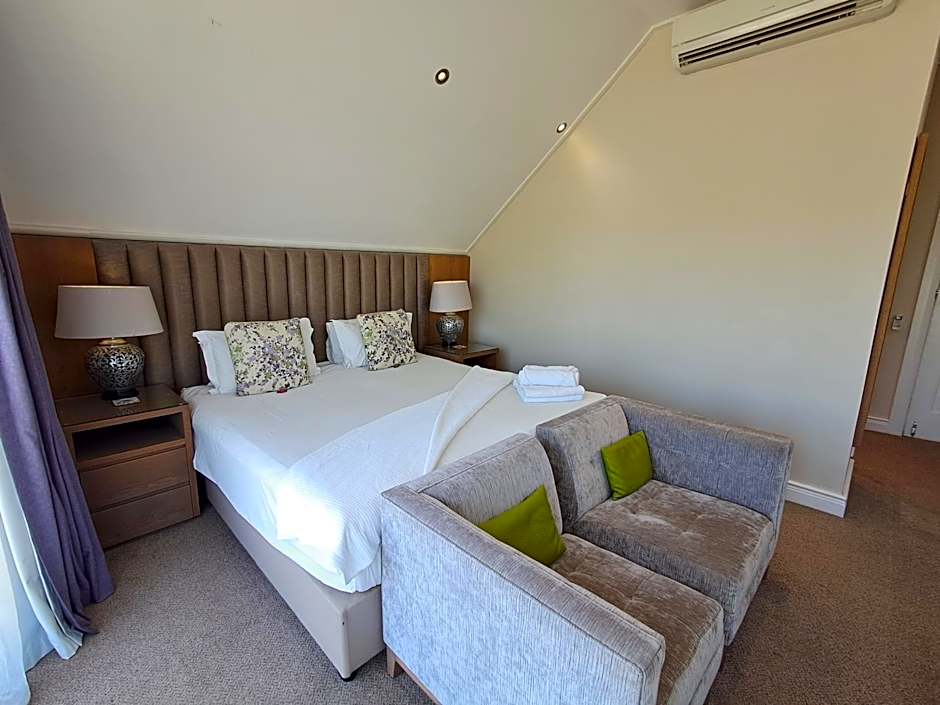 Wild Mushroom Country House