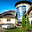 Port Hotel