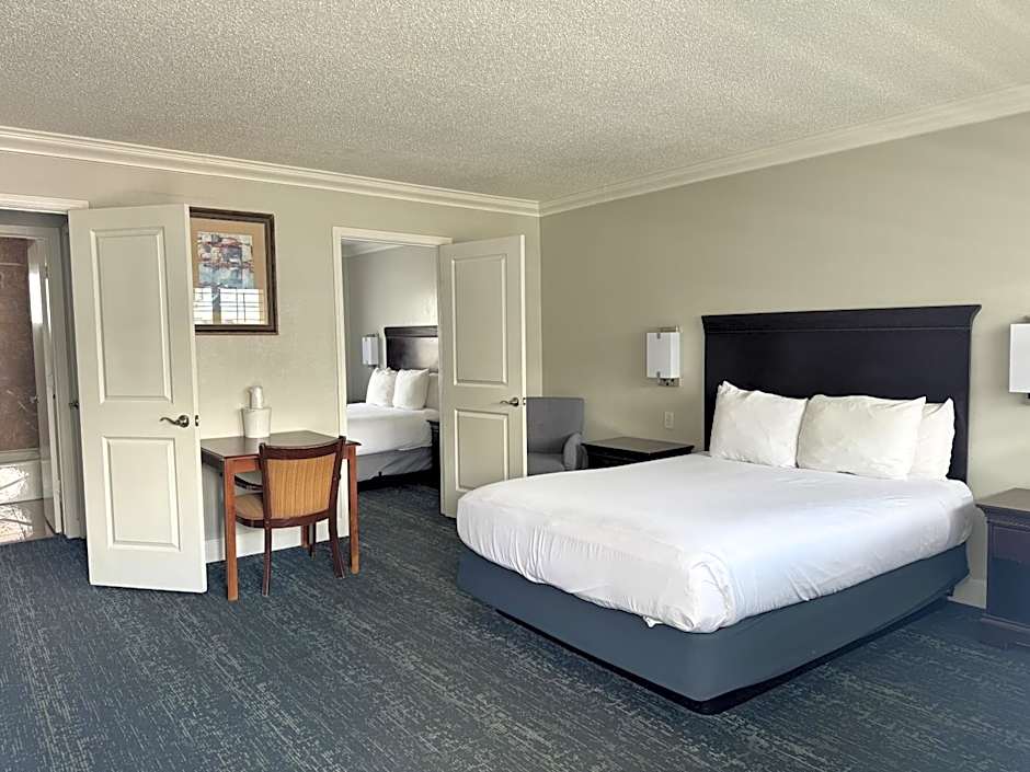 Stargazer Inn and Suites