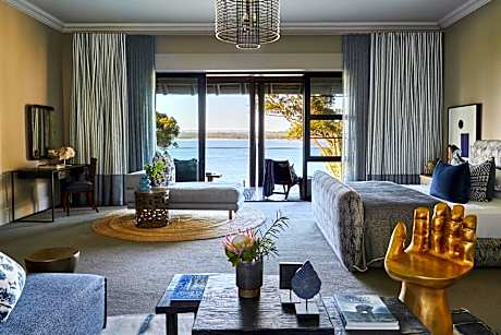 Suite with Lake View