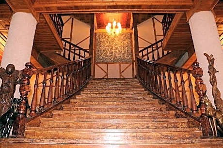 Zifin Hotel