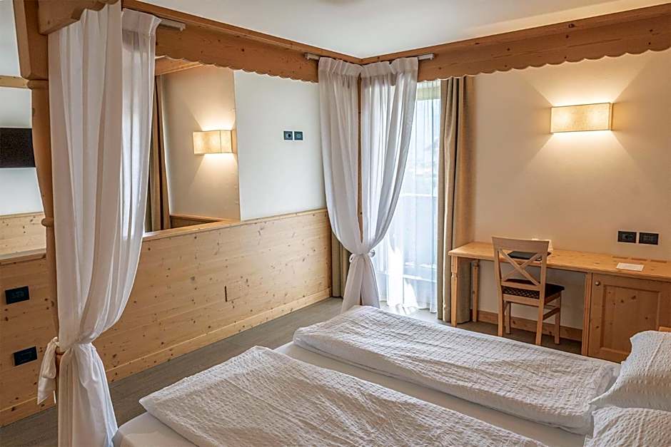 Hotel Garnì Paradisi - Wellness & Spa