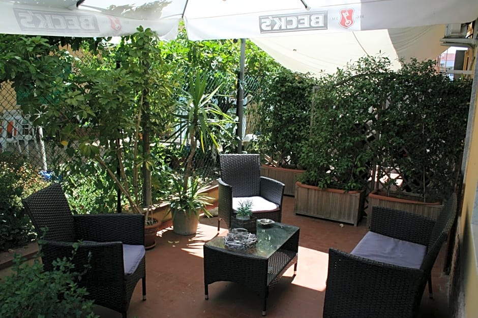 B&B Tifeo