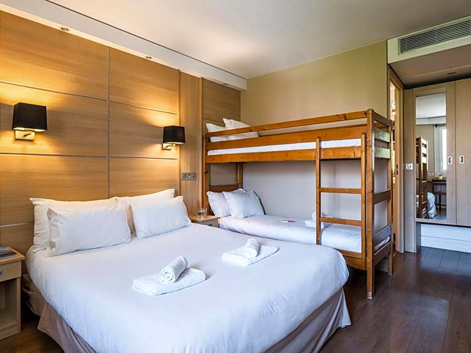 Hotel Novel Restaurant La Mamma