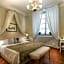 Casa Opera in Lucca With 2 Bedrooms and 2 Bathrooms