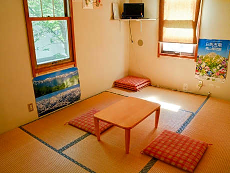 Japanese-Style Quadruple Room