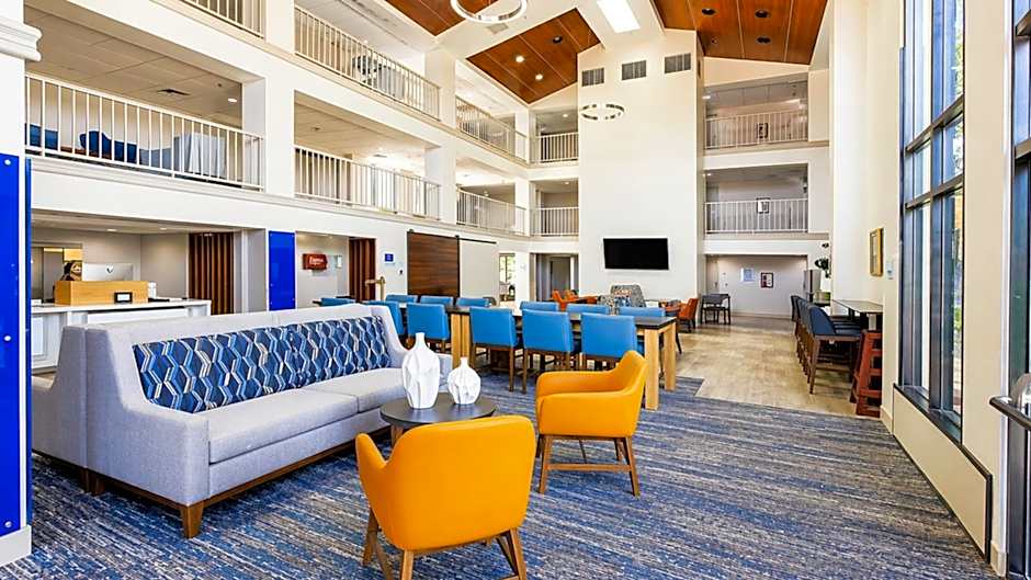 Holiday Inn Express Palm Desert By IHG