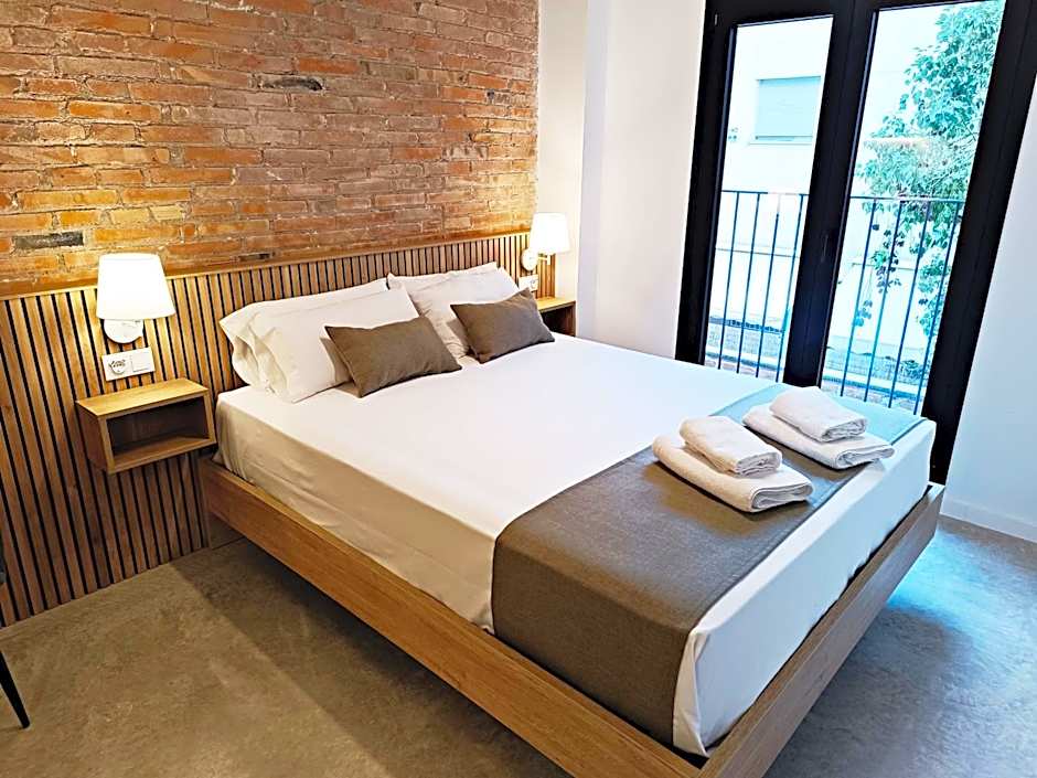 ARIQUS Fira Apartments