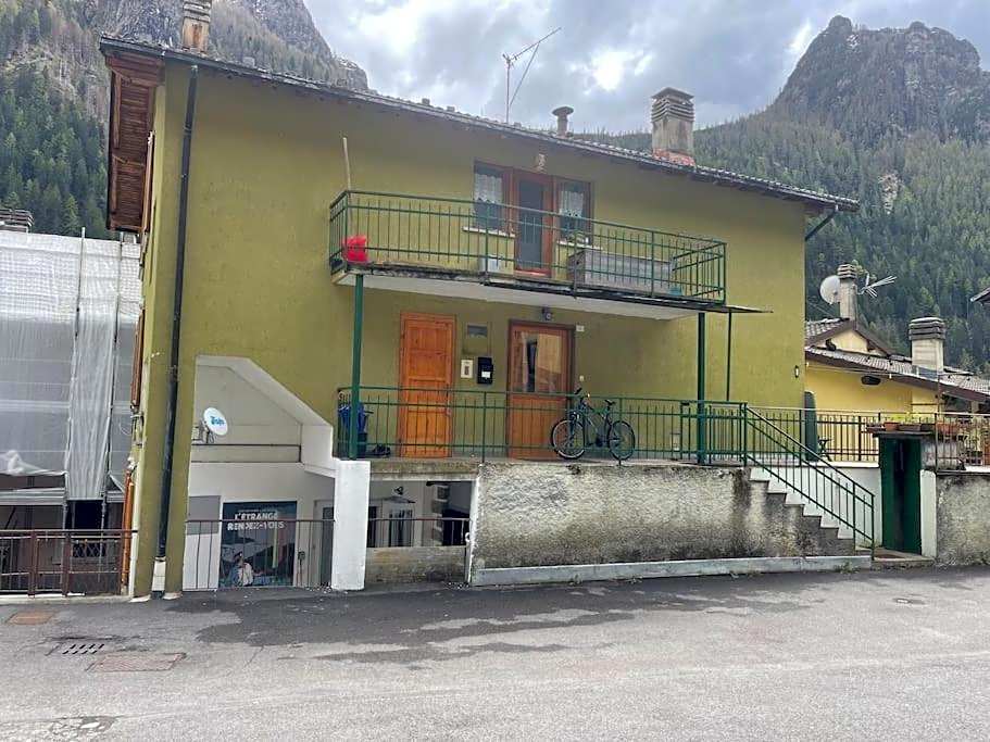 L'ETRANGE RENDEZ-VOUS Tome 1