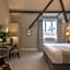 The Five Arrows Hotel