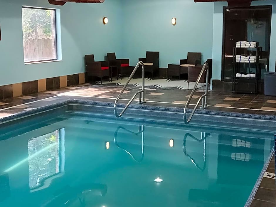 Red Roof Inn & Suites Detroit - Melvindale/Dearborn