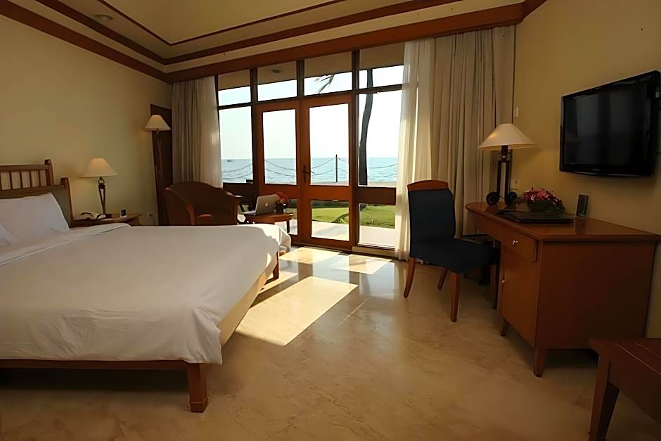 Makassar Golden Hotel