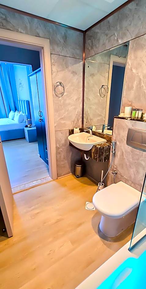 Spacious Apartment Marina View