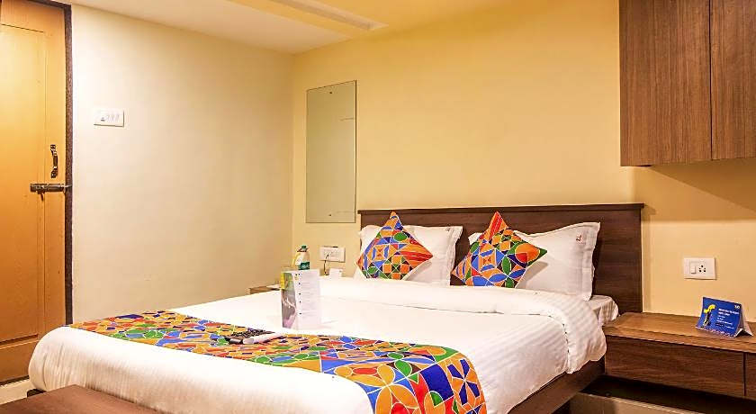 FabHotel Silver Lake