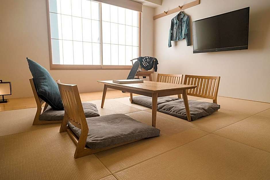 Wayfarer Shin – Kyoto, IL