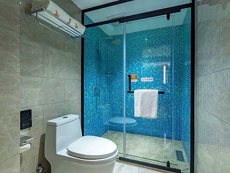 GreenTree Eastern Xuzhou High Speed Railway Station Square Yindi Automobile Market Hotel