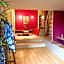 Noir Home