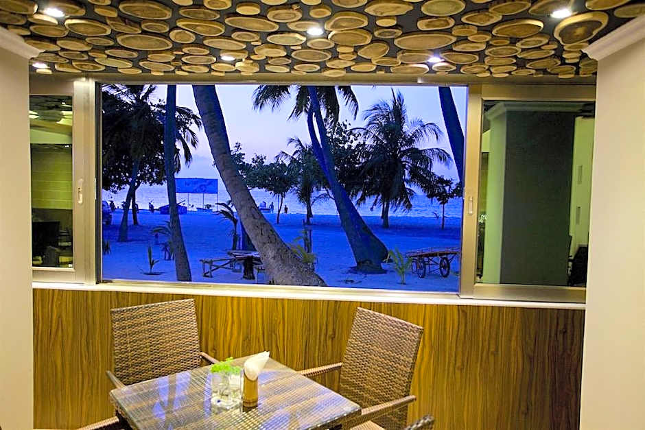 Kaani Beach Hotel at Maafushi