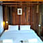 Joe Fisherman Inn