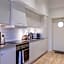 Easy Livin' Apartment Hotel