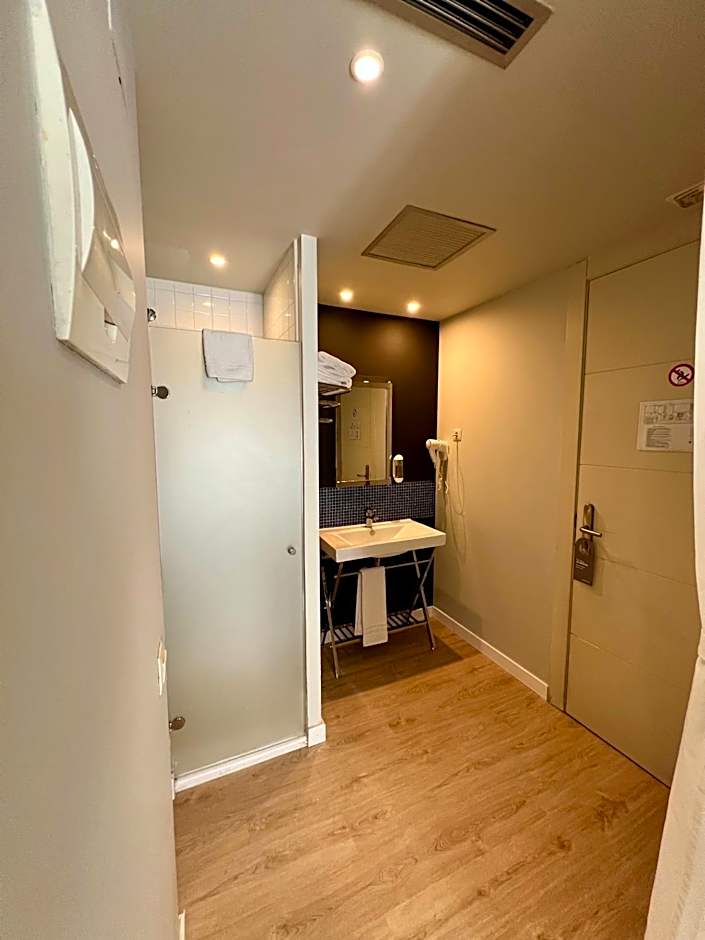 Urban Sea Hotel Atocha 113