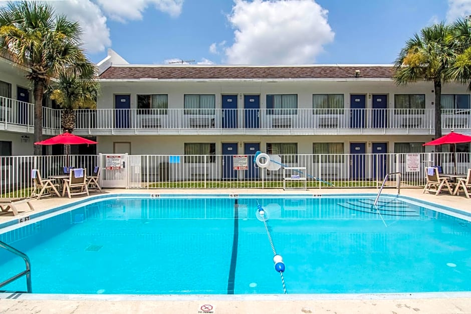 Motel 6 Jacksonville - Orange Park