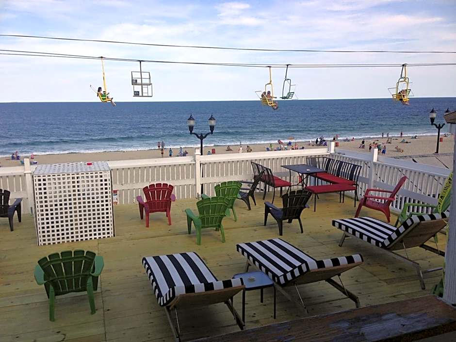 Boardwalk Hotel Charlee & Apartments Beach Hotel Oceanfront