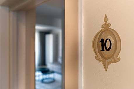 One-Bedroom Apartment with Balcony and Sea View