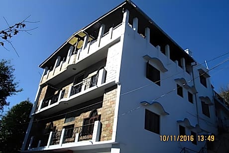 Hotel Aravali Mukteshwar