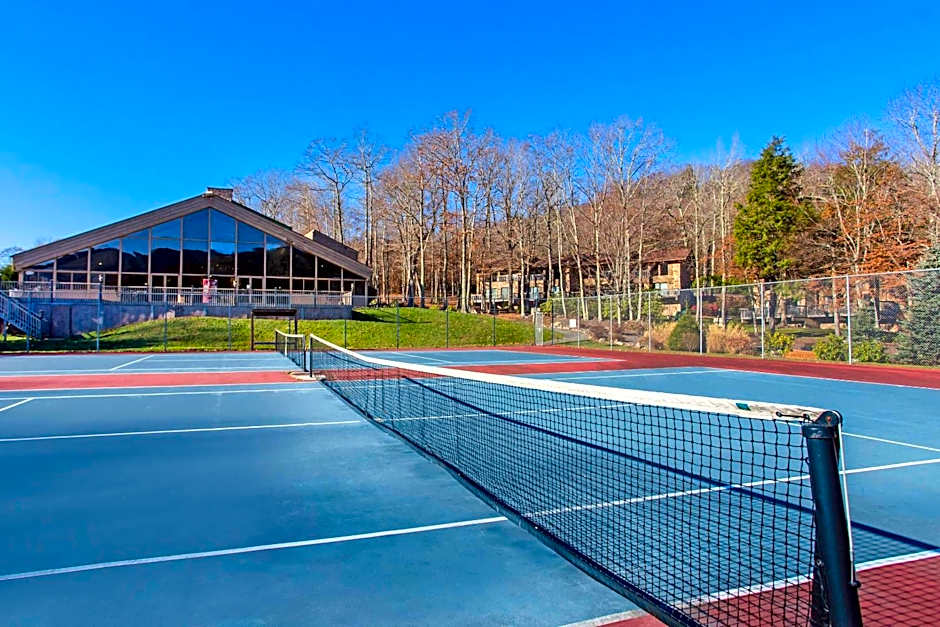 Bluegreen Vacations Blue Ridge Village, an Ascend Collection Resort