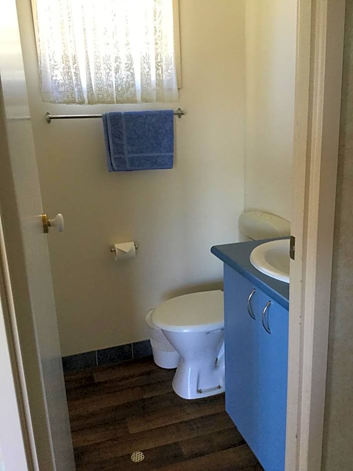 Riviera Caravan Park