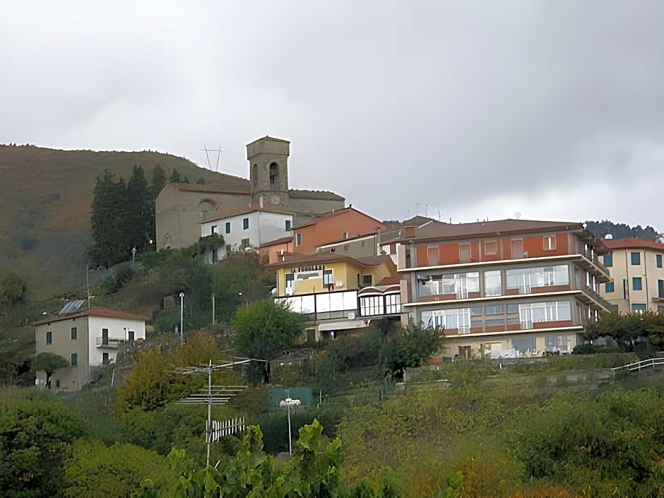 Amelia Hotel