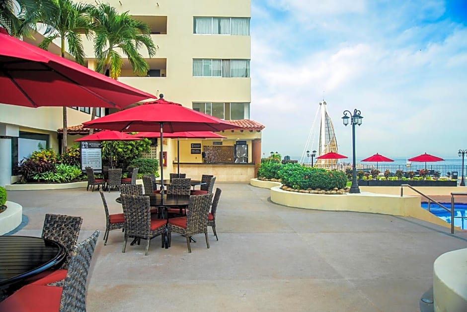 San Marino Vallarta Centro Beach Front