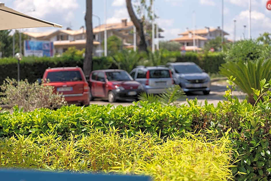 Hotel La Fonte a 300m uscita A14 Pescara Nord