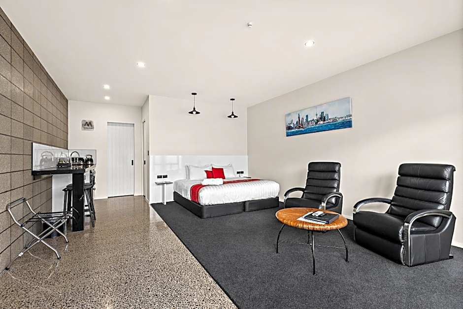 Matakana Motel