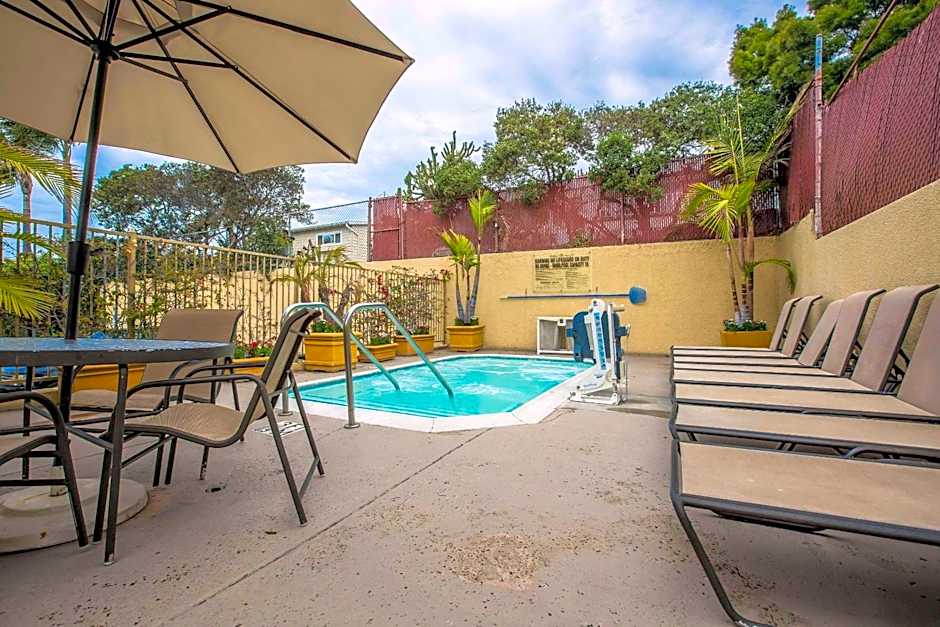 Quality Inn And Suites Hermosa Beach